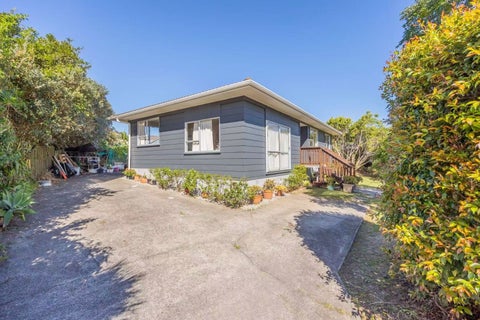 5 Merida Place, Unsworth Heights, Auckland