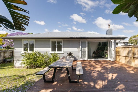 86 Bellevue Road, Brookfield, Tauranga