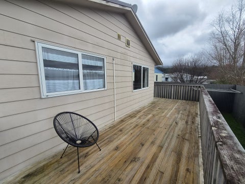 32A Aniseed Grove, Timberlea, Upper Hutt