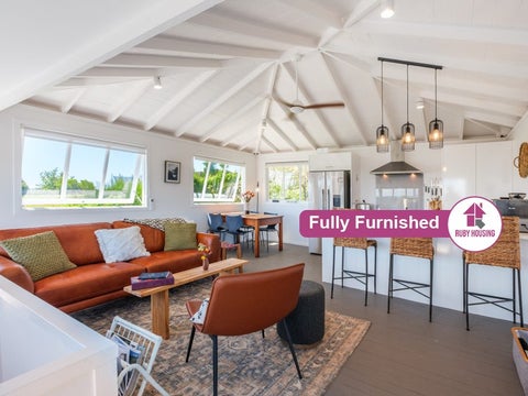 1 Gulf Place, Palm Beach, Waiheke Island