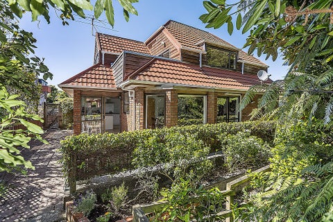 14A Agra Crescent, Khandallah, Wellington