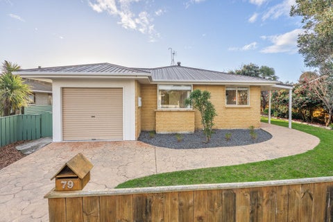 79 Norfolk Crescent, Otaki Beach, Otaki