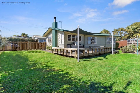 21 Forth Crescent, Glenview, Hamilton