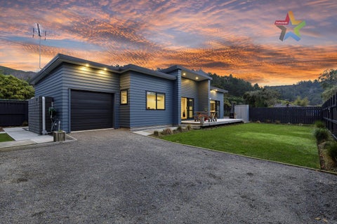 428A Stokes Valley Road, Stokes Valley, Lower Hutt