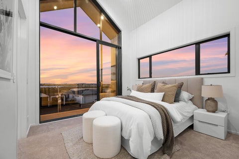 27B Dawnhaven Drive, Te Atatū Peninsula, Auckland