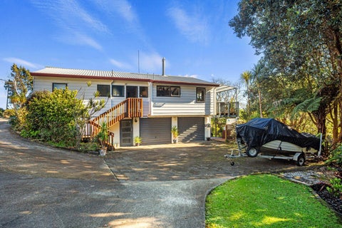 115 Regent Heights, Thames, Thames