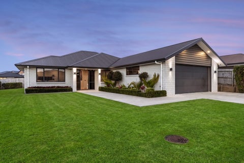 16 Peter Bourne Drive, Pokeno
