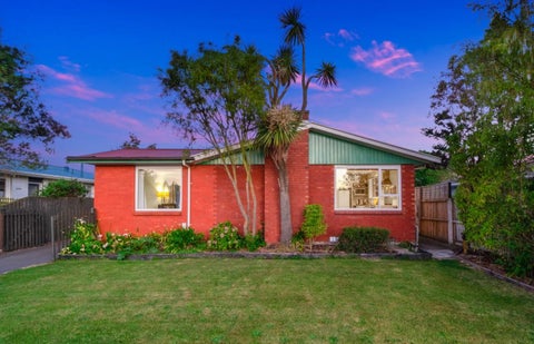10 Marlene Street, Casebrook, Christchurch