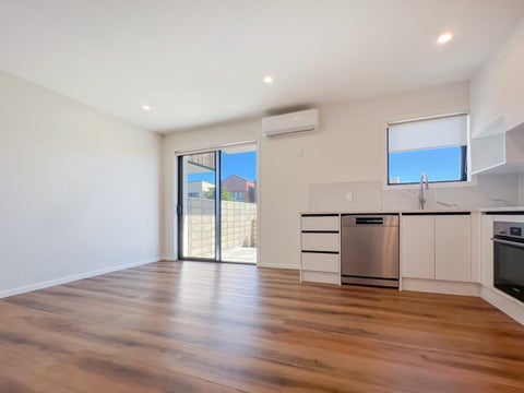 21 Tahingamanu Road, Hobsonville, Auckland