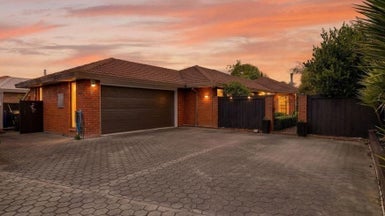 11 Ludlow Place, Parklands, Christchurch
