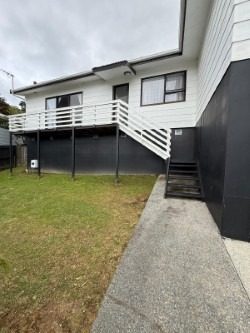 6 Forglen Place, Tawa, Wellington