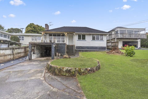 9 Sunnyfield Crescent, Glenfield, Auckland