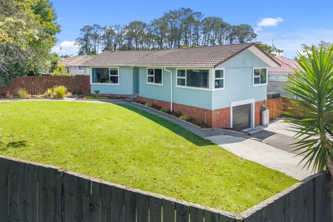 31 Thornlow Street, Glendene, Auckland