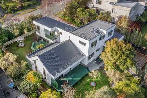 22 Joseph Banks Drive, Whitby, Porirua
