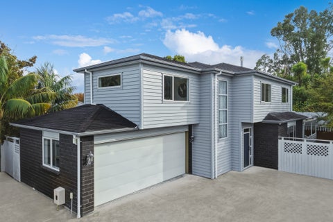 29A Peach Road, Glenfield, Auckland
