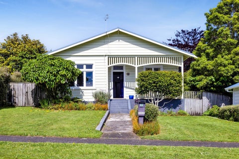 31 Portia Street, Stratford