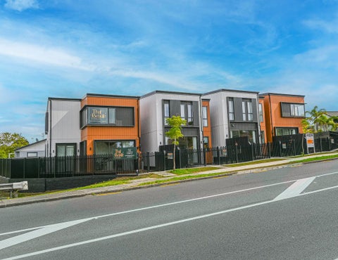 89 Whitford Road, Botany Downs, Auckland