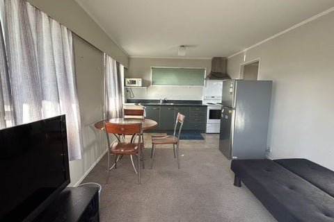 7 Bayview Road, Bayview, Auckland