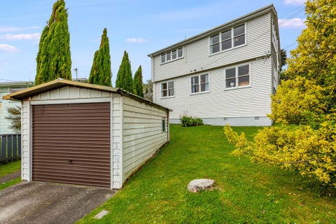 17 Aparangi Crescent, Elsdon, Porirua