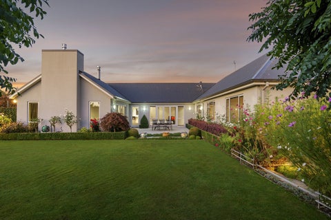 25 Stables Drive, Lincoln, Lincoln