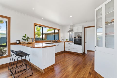 19 Ranfurly Terrace, Pyes Pa, Tauranga