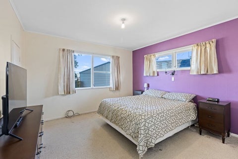 6 Diana Drive, Glenfield, Auckland