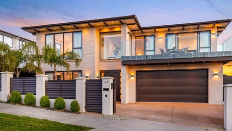 49 Matahae DR, Flat Bush, Auckland