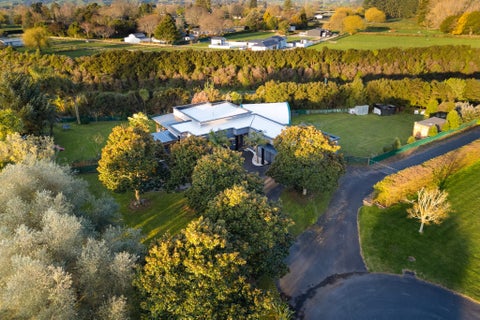 331 Athlone Drive, Cambridge, Cambridge