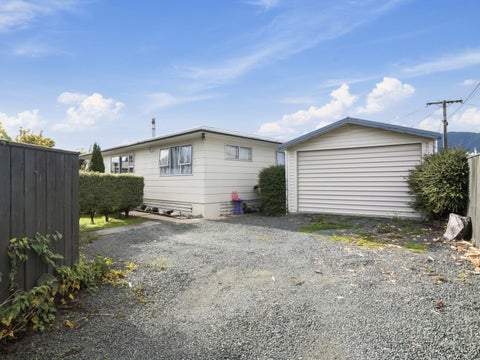 2/337 Nayland Road, Stoke, Nelson