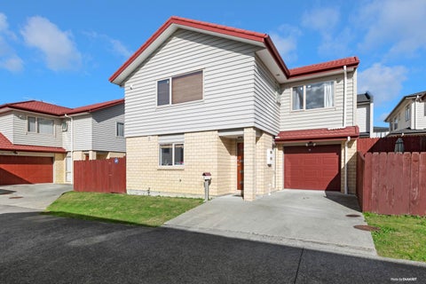 16 Tavua Lane, Ranui, Auckland