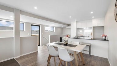 5A Halyard place, Te Atatu Peninsula, Auckland