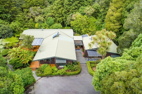 11 The Bush Track, Aokautere