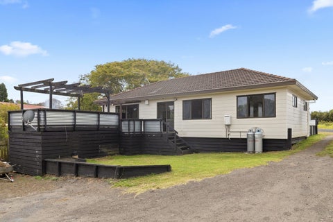 24 Cemetery Road, Waiuku, Waiuku