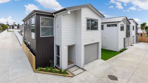 18A Kimber Hall Avenue, Mount Roskill, Auckland