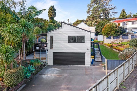 14 Oldham Place, Browns Bay, Auckland