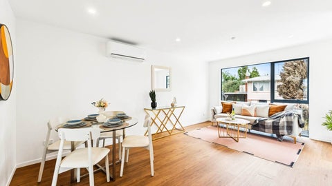 10B Powell Place, Henderson, Auckland