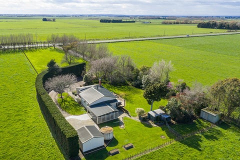 1696 State Highway 56, Tiakitahuna, Palmerston North