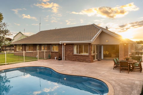 3 Charles Henry Place, Harrowfield, Hamilton