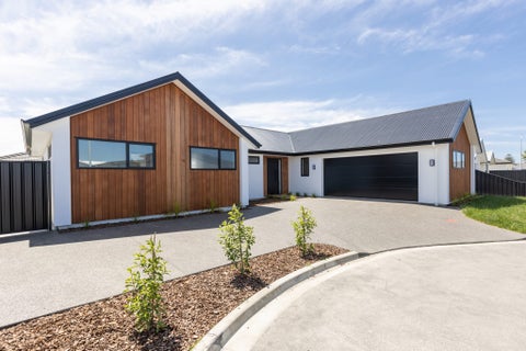6 Rangataiki Place, Te Awa, Napier