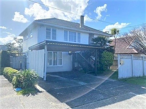 33 Matipo Road, Mairangi Bay, Auckland