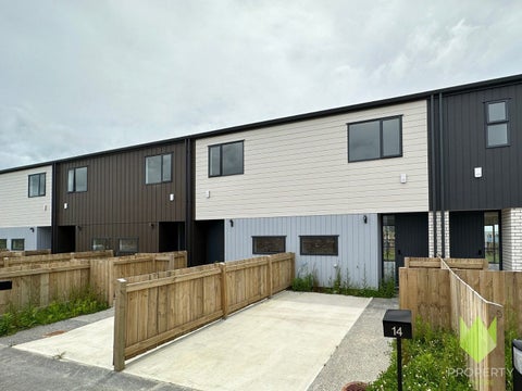 16 Dorothy Thorpe Way, New Lynn, Auckland