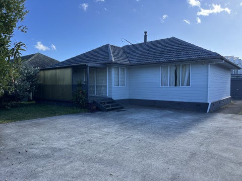641 Te Atatu Road, Te Atatu Peninsula, Auckland