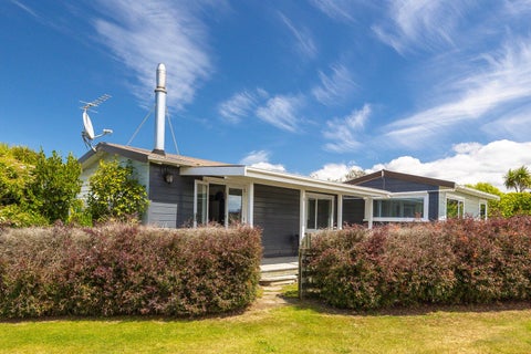 2 Palmer Place, Taieri Beach, Taieri Beach