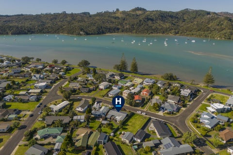 77 Catherine Crescent, Whitianga, Whitianga