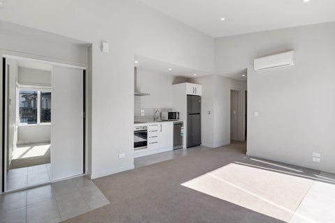 1 Poroporo Place, Glen Innes, Auckland