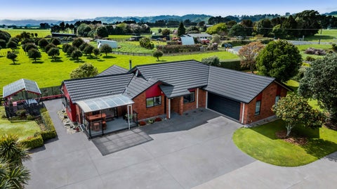 12 Beach Road, Urenui, Urenui