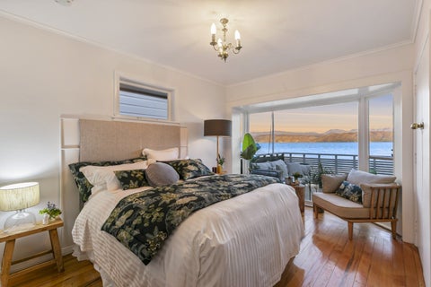 283 Karaka Bay Road, Karaka Bays, Wellington