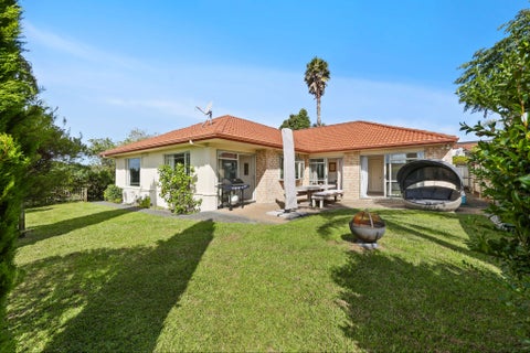 32 Highfields Terrace, Henderson, Auckland