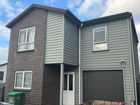 4 Awhenga Place, Weymouth, Auckland