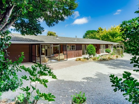 9 Iti Grove, Waikanae, Waikanae